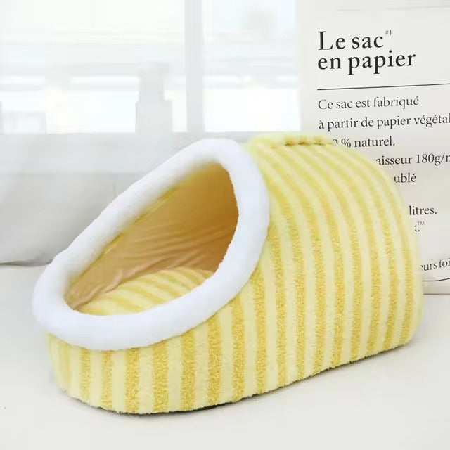 Pet Plush Enclosed Cave Bed